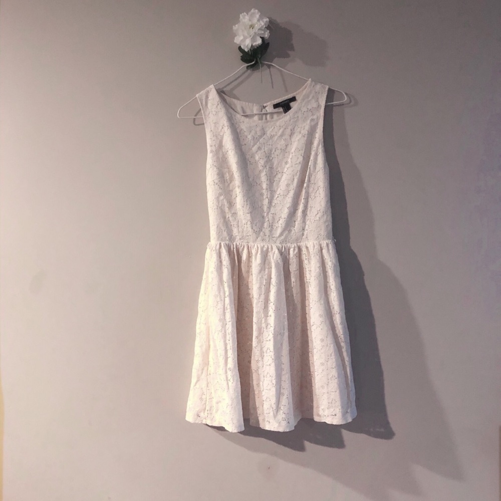 F21 sleeveless white dress